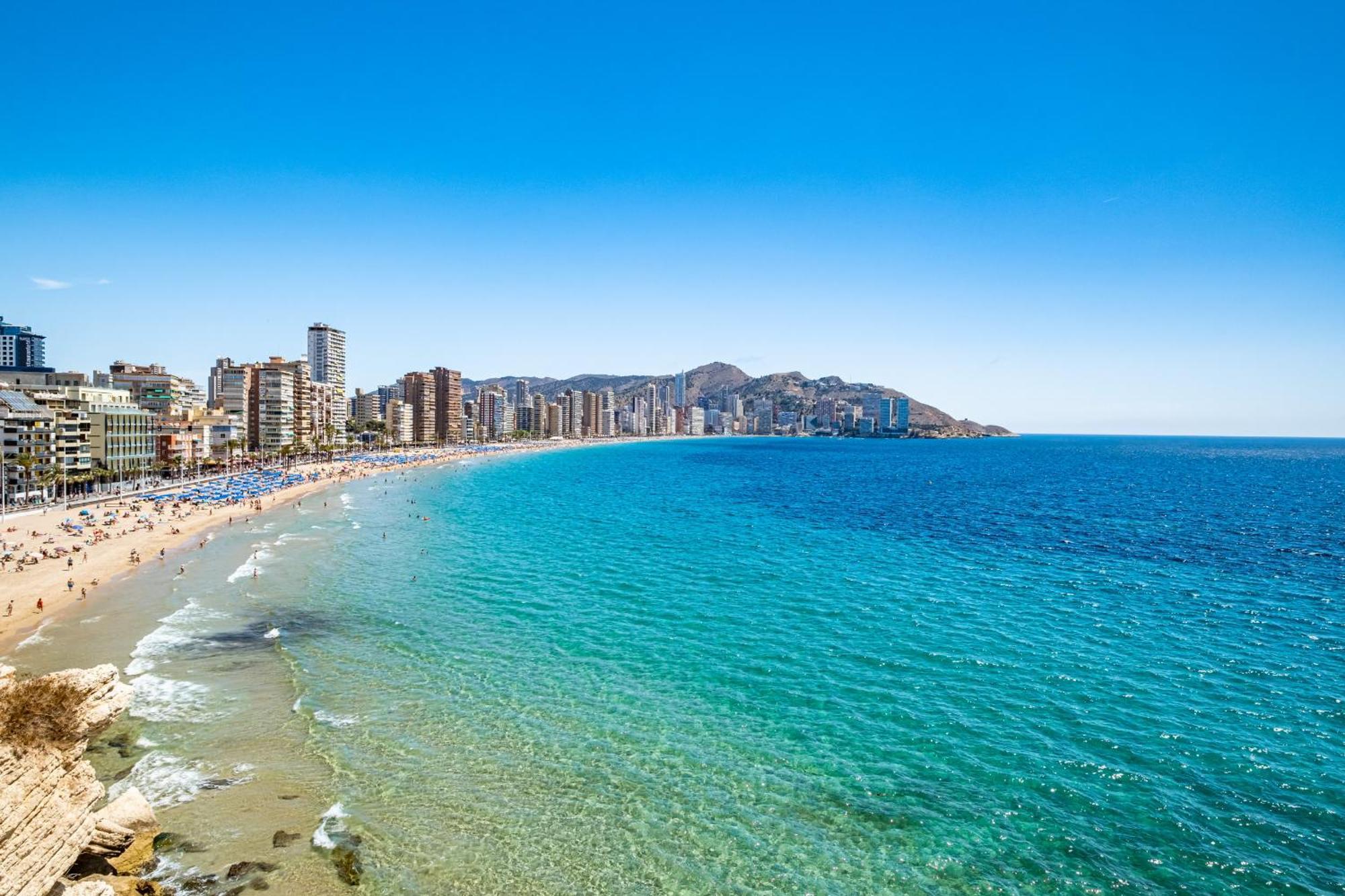 Apartamentos El Castell Benidorm Old-Town ภายนอก รูปภาพ